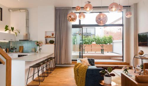 Apartment with Terrace