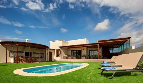 Five-Bedroom Villa with Private Pool
