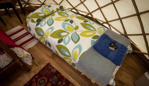 16ft Yurt with private toilet