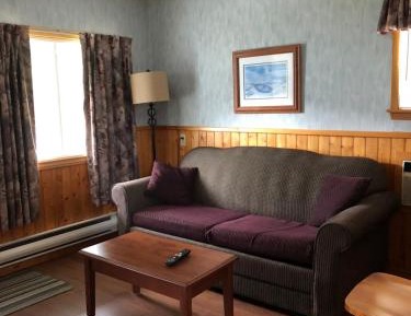 One-Bedroom Cottage