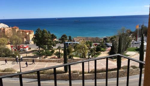 Apartment with Sea View - No Smoking