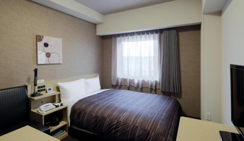 Double Room with Small Double Bed - Non-Smoking
