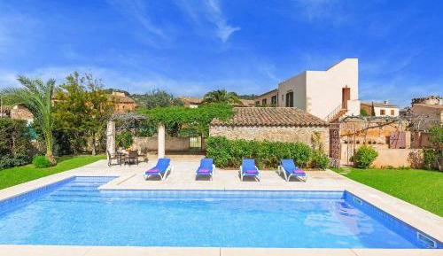 Five-Bedroom Villa