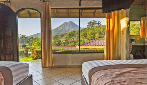 Deluxe Double Room with Mountain View