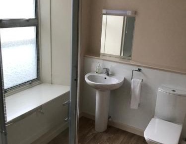 Double or Twin Room with Private Bathroom