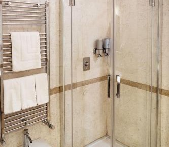 Comfort Triple Room with Shower