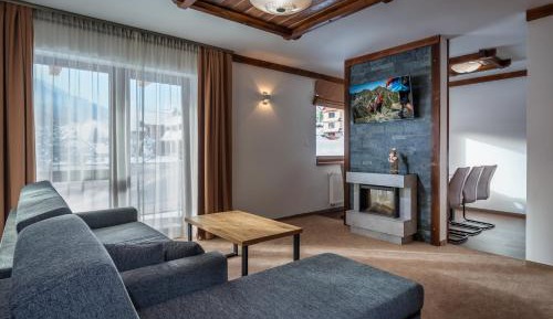 Three-Bedroom Maisonette Apartment