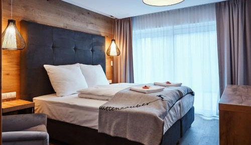 Deluxe Apartment 3