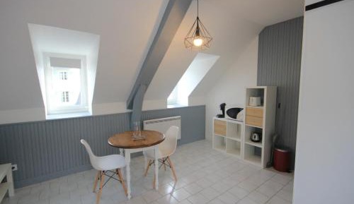 Studio (2 Adults)