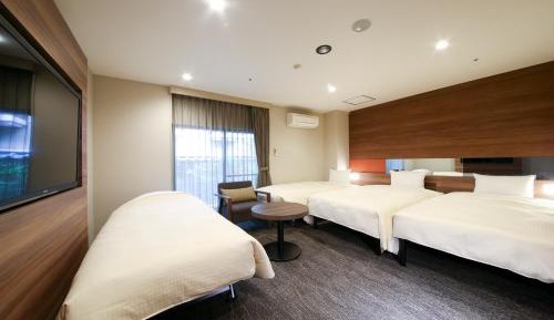 Deluxe Quadruple Room - Non-Smoking
