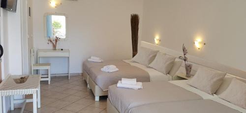 Studio Αpartment with Sea View (Ground Floor)
