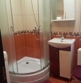 Twin Room with Shared Toilet
