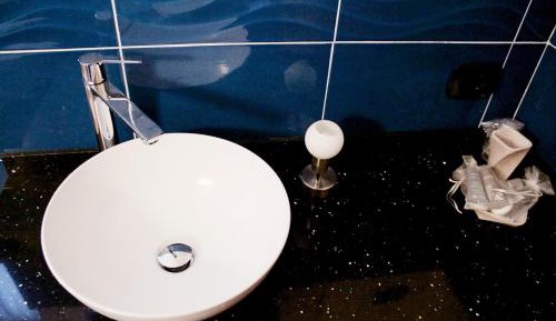 Deluxe Double Room with Shower