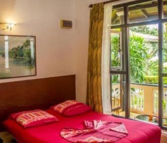 Deluxe Triple Bungalow with Sea View