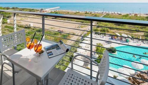 Classic Double Room with Sea View