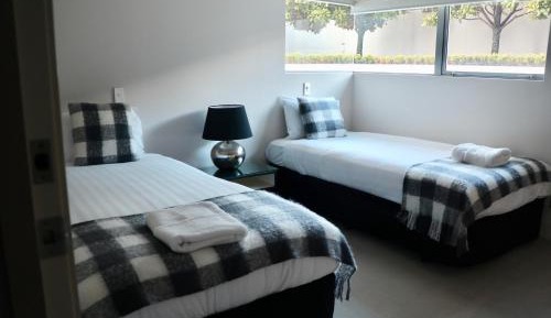 Three-Bedroom Thermal Apartment (Sleeps 6)