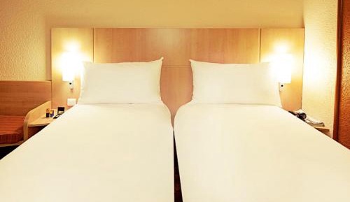 Standard Twin Room with Sofa Bed