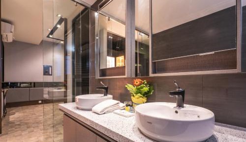 Cinematic Signature Loft with KLCC View