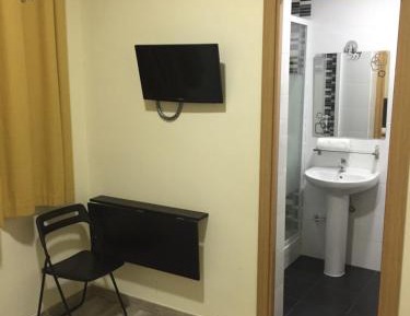 Superior Double Room with Private Bathroom