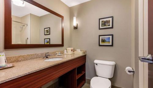 Superior King Suite - Non-Smoking