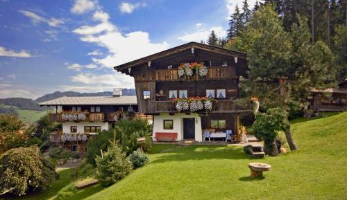 One-Bedroom Apartment (3 Adults)