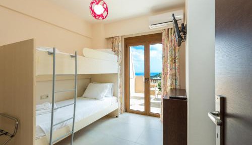 Three-Bedroom Villa - Split Level