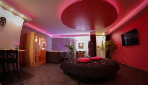 Superior Apartment with Sauna