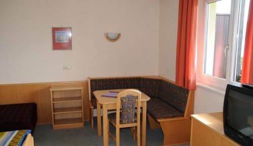 Triple Room with Lake View
