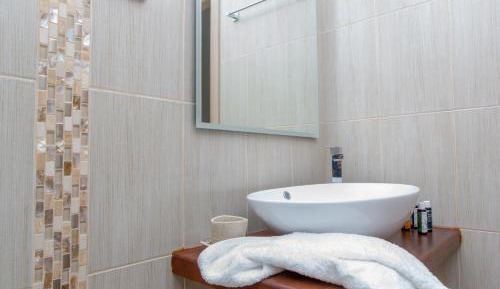 Green Moon Villa with Private Pool and Sea View