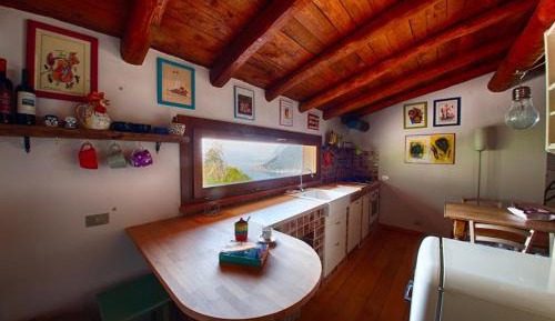 Superior Apartment with Lake View