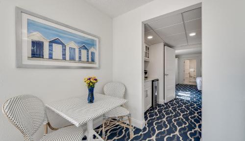 Oceanfront Suite