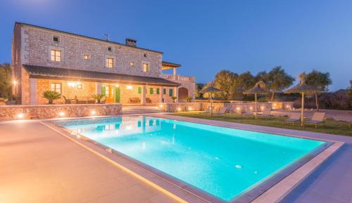 Five-Bedroom Villa