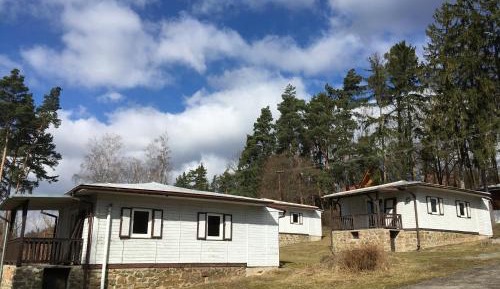 Bungalow with Patio