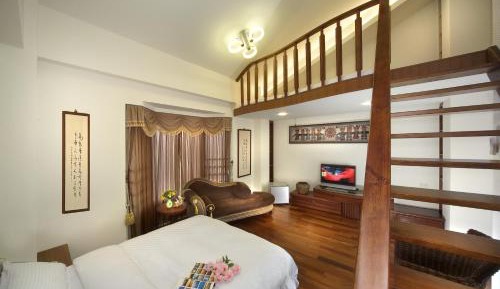 Deluxe Family Suite