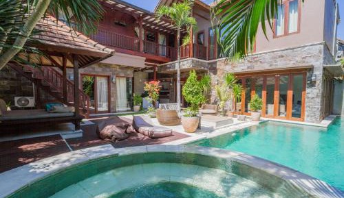 Five-Bedroom Villa with Private Pool