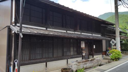 Seven-Bedroom House