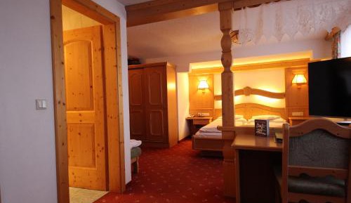 Deluxe Double Room Omesberg