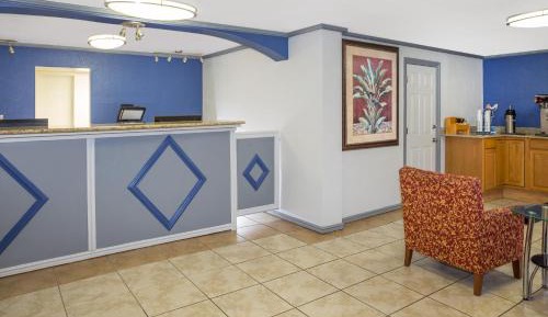 Double Room with Two Double Beds - Smoking