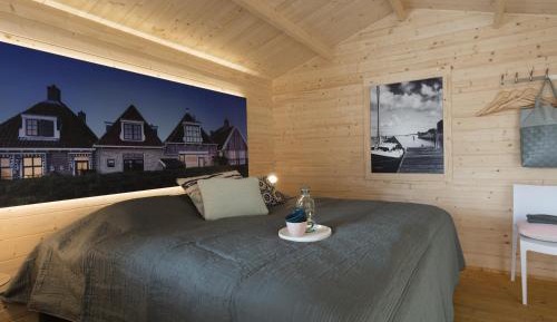 Twin Room with Shower