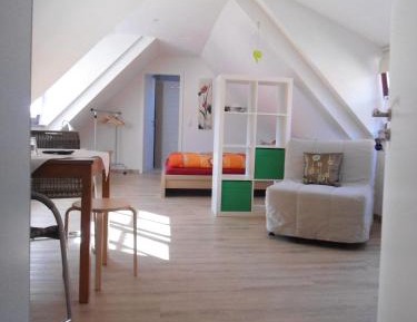 Studio (2-3 Adults)