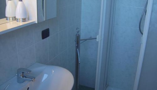 Quadruple Room with Private Bathroom