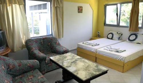 Standard Twin Room with Sea View