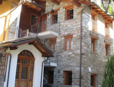 Superior Apartment - Split Level