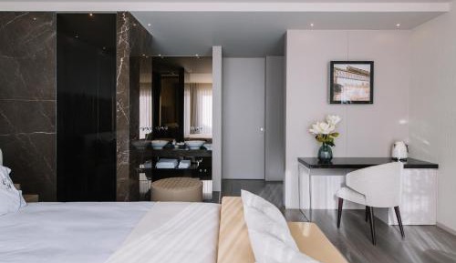 Double or Twin Room with Balcony