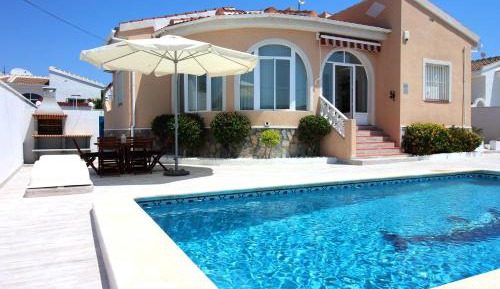 Three-Bedroom Townhouse