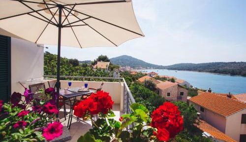 Apartment with Terrace