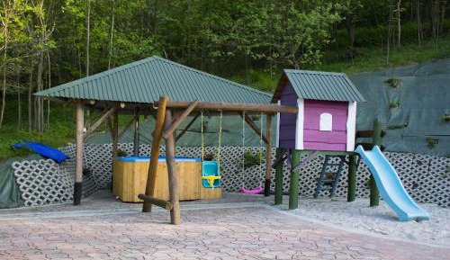 Three-Bedroom Chalet