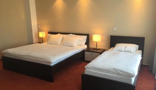 Triple Room with Private Bathroom