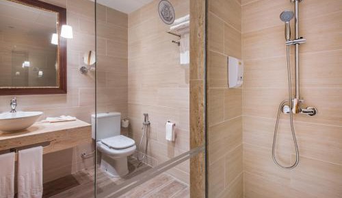 Quadruple Room with Balcony