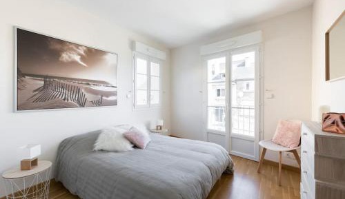 Apartment with Terrace